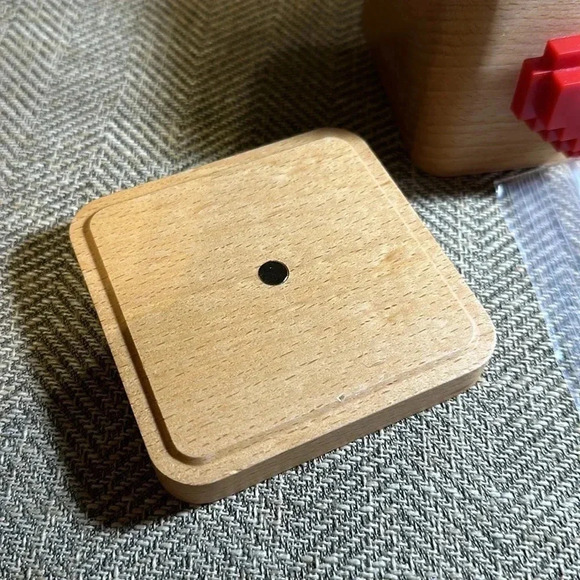 LOVEBOX Black & White Edition Wifi Messaging System - Picture 7 of 9